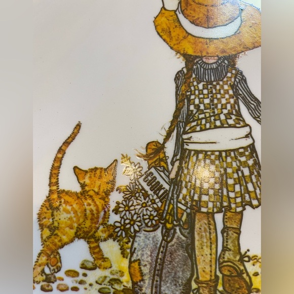 Vintage American Greetings Hollie Hobbie Collector’s Edition Decorative Plate - Picture 5 of 10